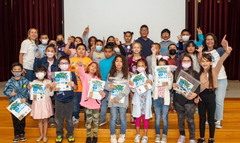 Barrio Dog Education Teaching Proper Pet Care To Our Community